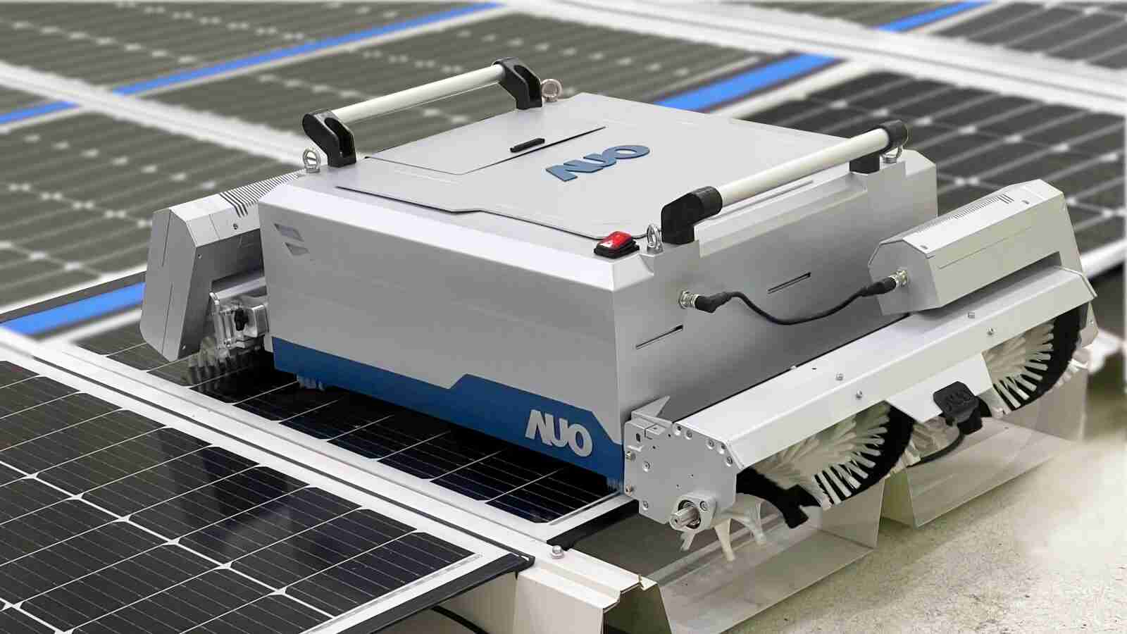 开云电子致力EPC场域技术升级，，，，导入清洁机器人搭配传感器与AI数据分析，，大幅减少维运成本