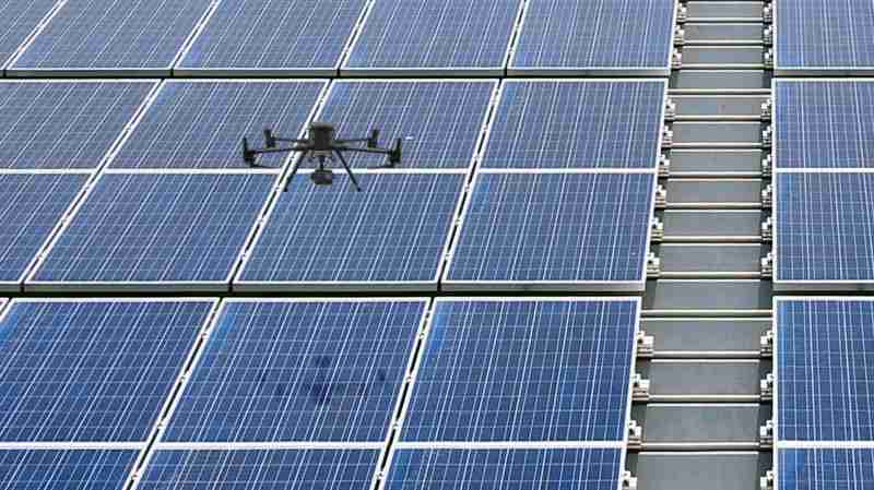 开云电子以无人机搭配IR Sensor热显像技术进行全方面模块健检，，，有效降低人力成本并提升发电量